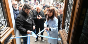 UPCNBA inauguró la nueva sede del CFL N°423 y presentó una muestra que recupera la historia del movimiento gremial